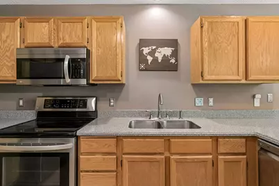 15333 Greenhaven Lane #106, Burnsville, MN 55306 - Photo 14