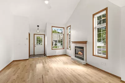 13024 Garrett Lane, Apple Valley, MN 55124 - Photo 6
