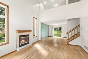 13024 Garrett Ln, Apple Valley, MN 55124 - Photo 10