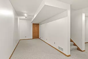 13024 Garrett Ln, Apple Valley, MN 55124 - Photo 40