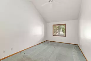13024 Garrett Ln, Apple Valley, MN 55124 - Photo 24