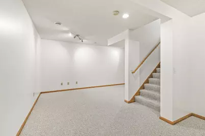 13024 Garrett Lane, Apple Valley, MN 55124 - Photo 38