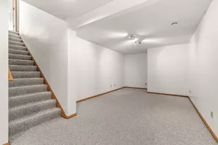 13024 Garrett Ln, Apple Valley, MN 55124 - Photo 36