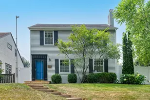 1626 Pinehurst Ave, Saint Paul, MN 55116 - Photo 1