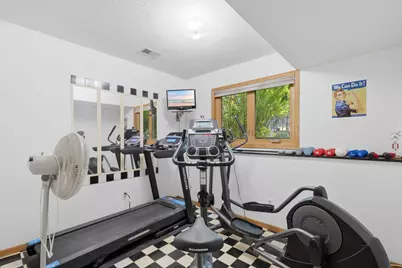 1364 Chatterton Court, Eagan, MN 55123 - Photo 32