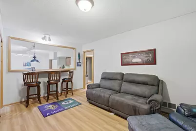 1364 Chatterton Court, Eagan, MN 55123 - Photo 30