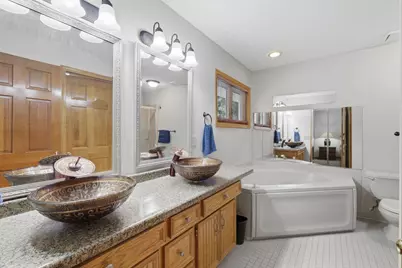1364 Chatterton Court, Eagan, MN 55123 - Photo 22