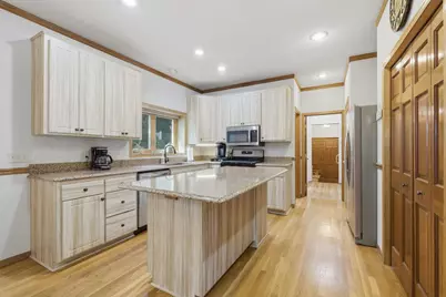 1364 Chatterton Court, Eagan, MN 55123 - Photo 10