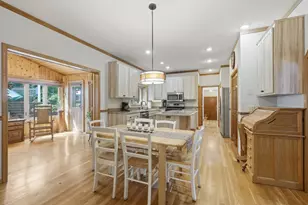 1364 Chatterton Ct, Eagan, MN 55123 - Photo 10