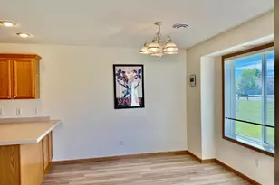 728 Cloud St NW, Bemidji, MN 56601 - Photo 12