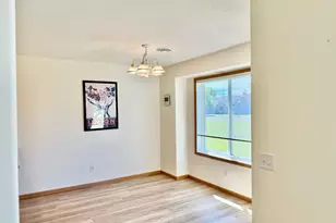 728 Cloud St NW, Bemidji, MN 56601 - Photo 6