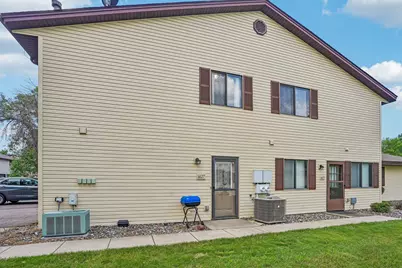 6627 84th Court N, Brooklyn Park, MN 55445 - Photo 2