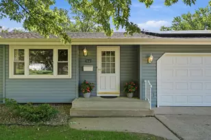 3640 Maryland Ave N, New Hope, MN 55427 - Photo 4
