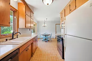 4909 Wisconsin Ave N, New Hope, MN 55428 - Photo 10