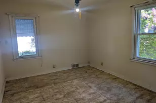 1049 Gorman Ave, West Saint Paul, MN 55118 - Photo 12