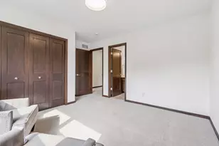 5 Deerwood Ln N, Plymouth, MN 55441 - Photo 32