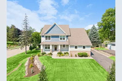 5 Deerwood Lane N, Plymouth, MN 55441 - Photo 2