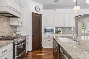 5 Deerwood Ln N, Plymouth, MN 55441 - Photo 16
