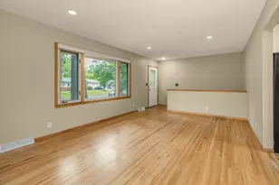 5901 6th St NE, Fridley, MN 55432 - Photo 6