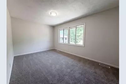 13637 Heather Hills Drive, Burnsville, MN 55337 - Photo 10