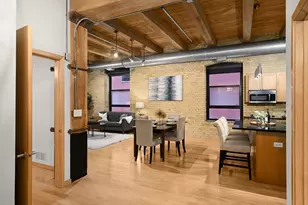 607 Washington Ave S, Minneapolis, MN 55415 - Photo 2