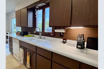 821 10th Avenue N, Saint James, MN 56081 - Photo 16