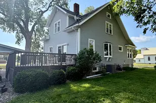 821 10th Ave N, Saint James, MN 56081 - Photo 10