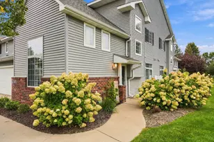 1907 111th Ave NE, Blaine, MN 55449 - Photo 2