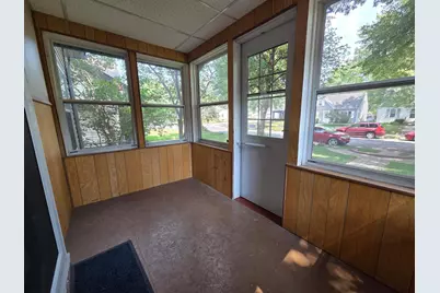 5610 37th Avenue S, Minneapolis, MN 55417 - Photo 2