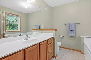 8304 Townsend Dr, Eden Prairie, MN 55344 - Photo 16