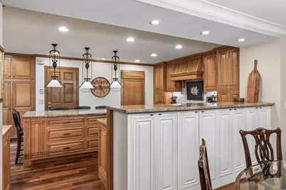 1140 Hollybrook Drive, Wayzata, MN 55391 - Photo 20