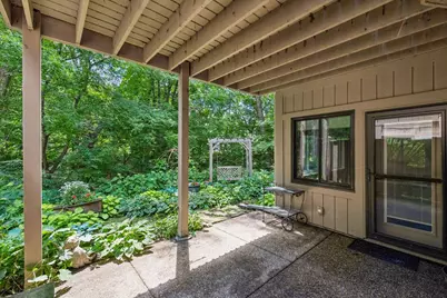 1140 Hollybrook Drive, Wayzata, MN 55391 - Photo 58