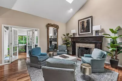 1140 Hollybrook Drive, Wayzata, MN 55391 - Photo 16