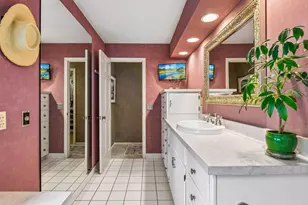 1140 Hollybrook Dr, Wayzata, MN 55391 - Photo 44