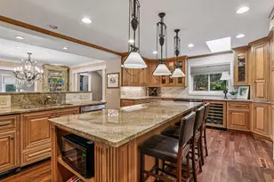1140 Hollybrook Dr, Wayzata, MN 55391 - Photo 24