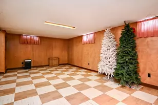 557 E 2nd St, Winona, MN 55987 - Photo 20