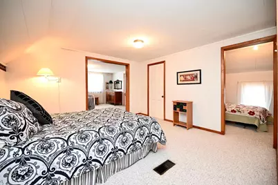 557 E 2nd Street, Winona, MN 55987 - Photo 18