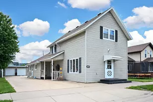 557 E 2nd St, Winona, MN 55987 - Photo 1