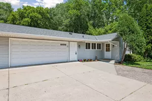 5616 W 78th St, Edina, MN 55439 - Photo 2
