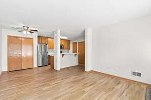 15783 Fjord Ave, Apple Valley, MN 55124 - Photo 4