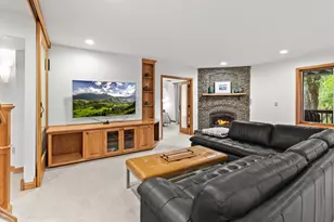 9974 Old Wagon Trail, Eden Prairie, MN 55347 - Photo 32