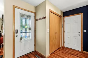 8594 Underwood Ln N, Maple Grove, MN 55369 - Photo 4