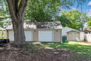 5210 33rd Ave S, Minneapolis, MN 55417 - Photo 4