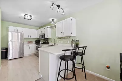 2768 Autumnwood Lane, Hopkins, MN 55305 - Photo 6