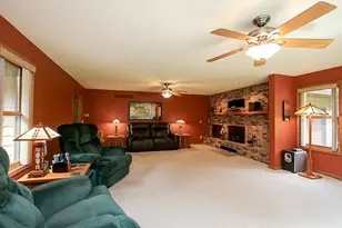 19634 Skyview Cir, Hutchinson, MN 55350 - Photo 6