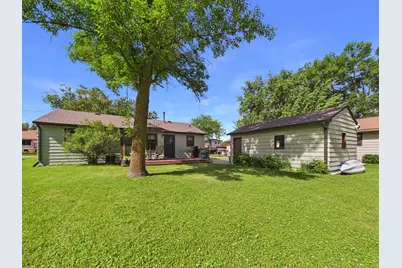 105 W 1st Street, Starbuck, MN 56381 - Photo 20
