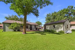 105 W 1st St, Starbuck, MN 56381 - Photo 20