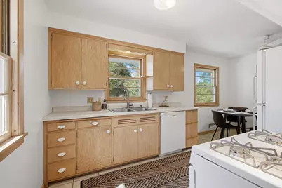 3093 Wilder Street N, Roseville, MN 55113 - Photo 8
