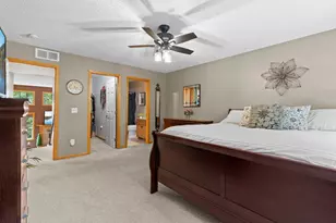 8374 Cedarview Cir, Savage, MN 55378 - Photo 10