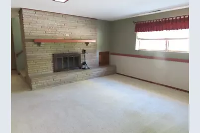 111 Bottineau Avenue NW, Red Lake Falls, MN 56750 - Photo 14